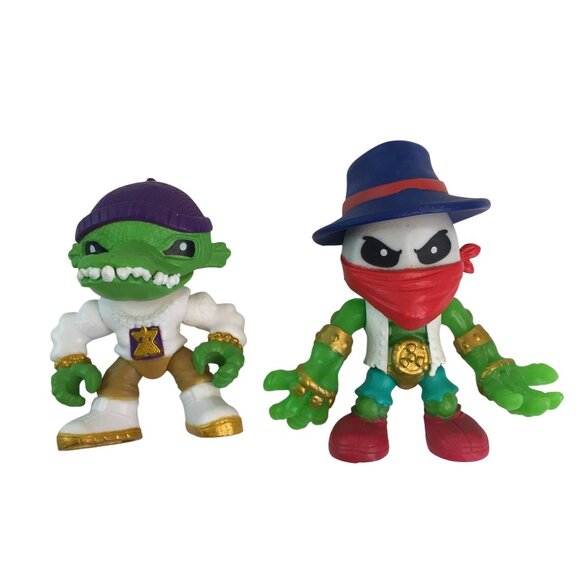 Treasure X Action Figures with Weapons Lot of 8 Moose Toys - Picture 7 of 10